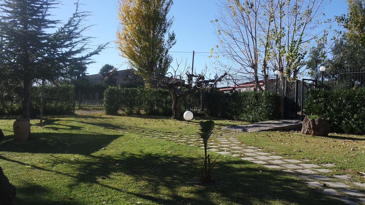 Agriturismo Masseria I Risi Guest House Sant'Eufemia Lamezia Exterior photo