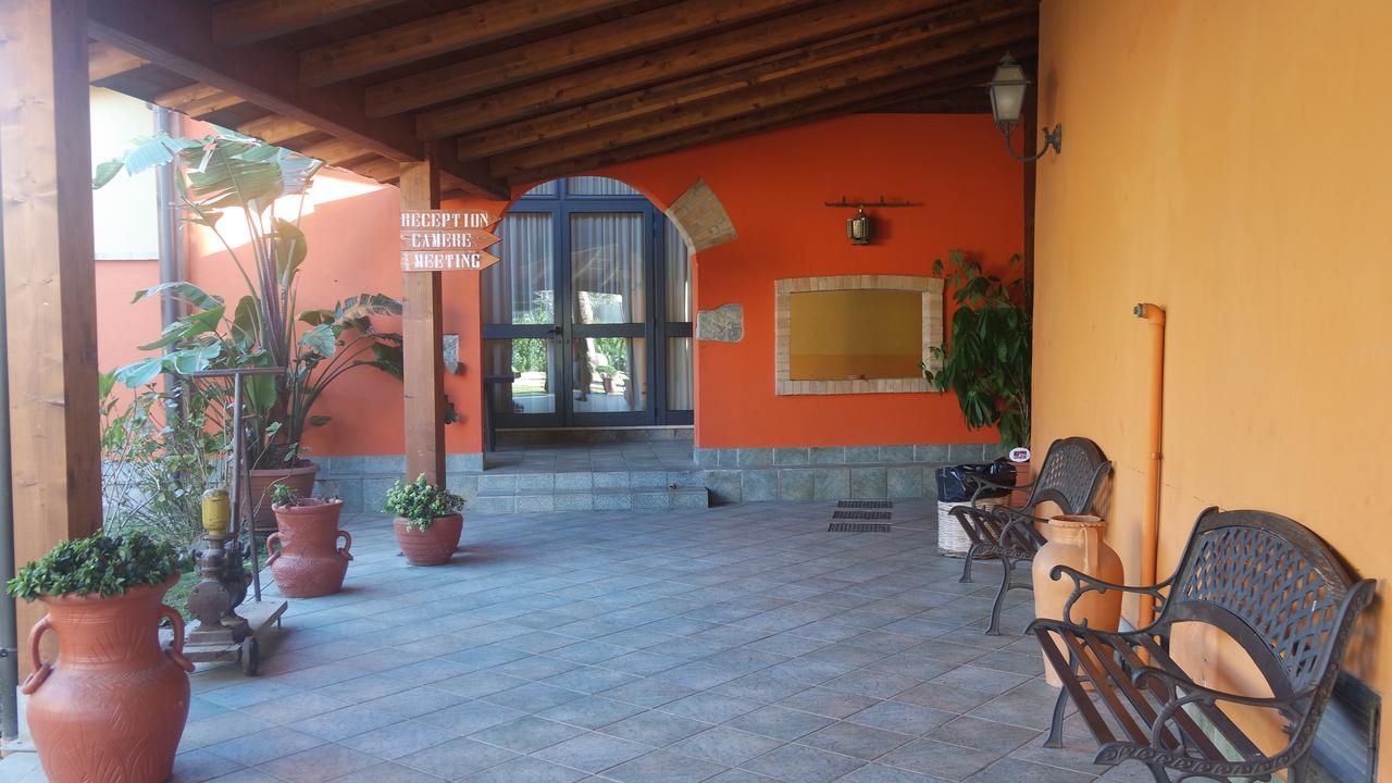 Agriturismo Masseria I Risi Guest House Sant'Eufemia Lamezia Exterior photo